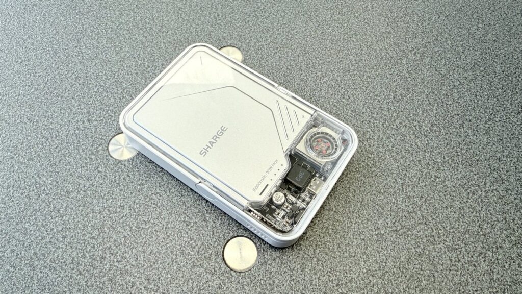 Icemag 2 Power Bank review: Flashy, fun, functional Icemag 2 Power Bank review: Flashy, fun, functional