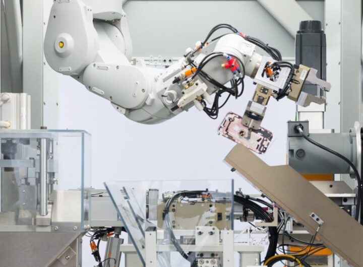 Arms race: Apple’s waiting for robotics for US iPhone assembly, says Commerce Secretary