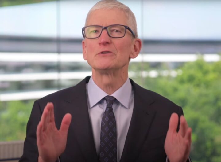 Tim Cook praises Trump in US tech titan meeting