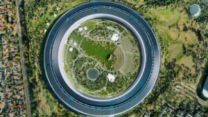 Apple seeks stay on allowing external links & purchases during injunction violation appeal