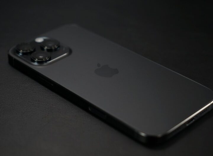 President Trump talked to Apple CEO Tim Cook after China tariff reduction