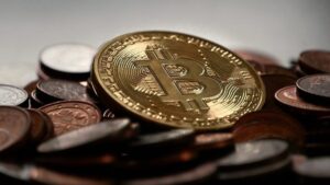 Latest App Store crypto lawsuit tries to blame Apple for bad user decisions