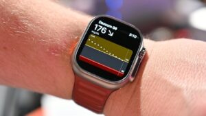 Apple Watch 13 may gain blood sugar monitoring in 2027