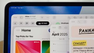 iPadOS 26 multitasking is more Mac-like with menubar, better pointer and more