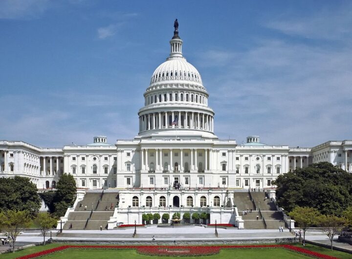 Meta, Amazon, and more want 10-year ban on states regulating AI