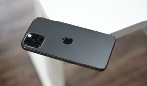 Vapor chamber considered as cooling system for iPhone 17 line, claims leaker
