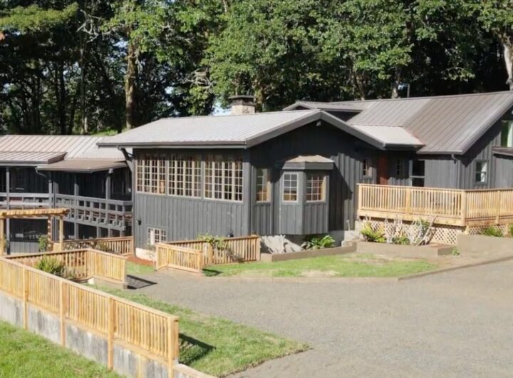 This real estate sale is literally betting the farm on Steve Jobs’s fame