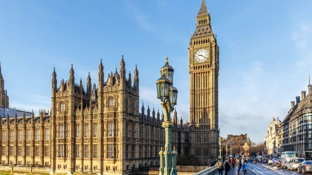 UK will back down over its demands on Apple for an encryption backdoor UK will back down over its demands on Apple for an encryption backdoor