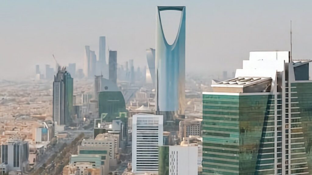 Apple fans in Saudi Arabia can now shop directly from Apple Apple fans in Saudi Arabia can now shop directly from Apple