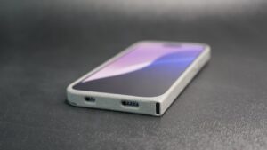 Lightning iPhones get real USB-C support with custom case
