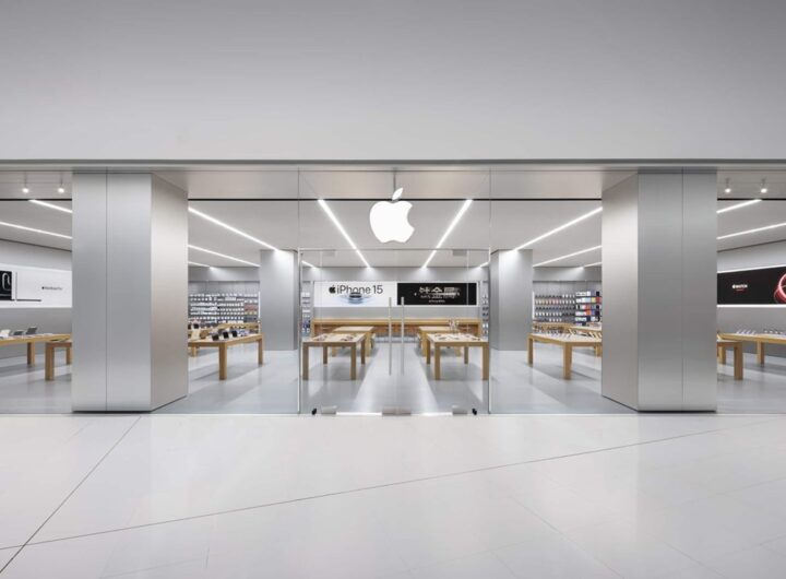 Apple Store footprint in Chinese contracts in August