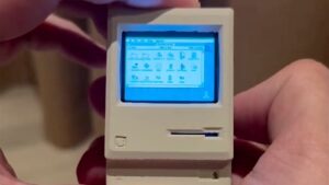 Buy a 2.4-inch Macintosh Plus before Apple stops you