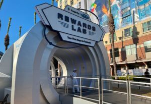 SDCC 2025: Conveyor Belts Move Fans Through Google Play’s ‘Fantastic Four’ Rewards Lab