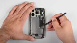 iPhone 17 Air slim battery design may have leaked