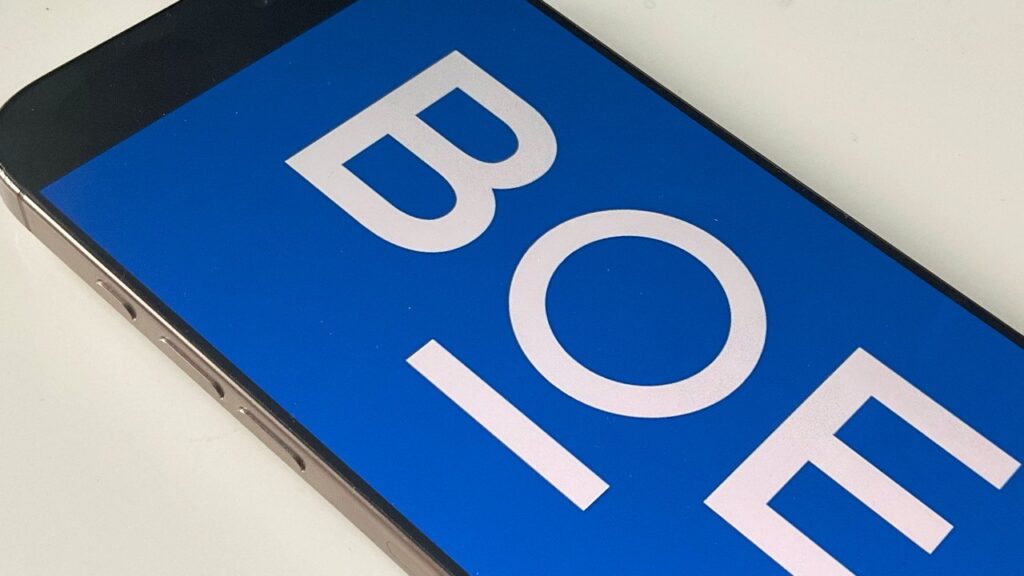 US fears iPhone supplier BOE is a Chinese military company US fears iPhone supplier BOE is a Chinese military company