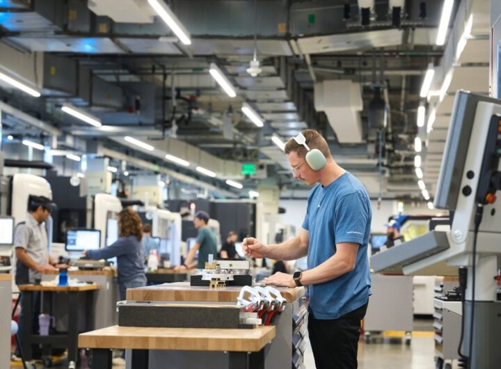 White House: Apple set to announce a major investment