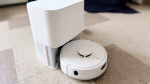 SwitchBot K10+ review: Compact cleaning with strong suction & smart navigation