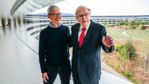 Berkshire Hathaway trims Apple stake but keeps it as largest holding
