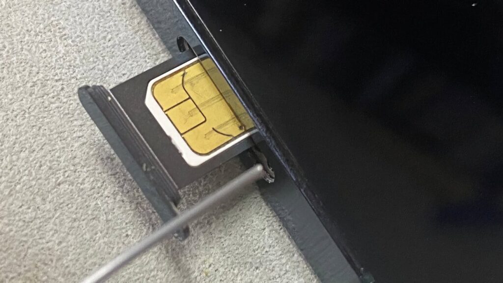 Apple’s eSIM training prepares EU stores for SIM-free iPhone 17 Air Apple’s eSIM training prepares EU stores for SIM-free iPhone 17 Air