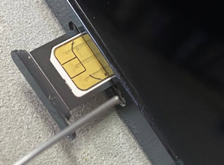 Apple’s eSIM training prepares EU stores for SIM-free iPhone 17 Air