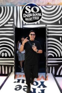 So Delicious Talks Multisensory Sampling in a Giant Pint at Lollapalooza