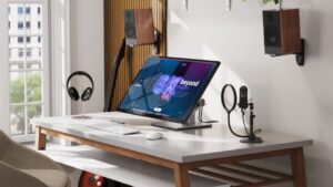 This 32-inch monitor is the first 6K display with Mac touchscreen support