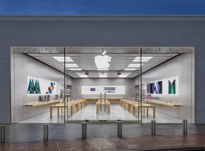 Crime blotter: Three charged in Apple delivery truck robbery
