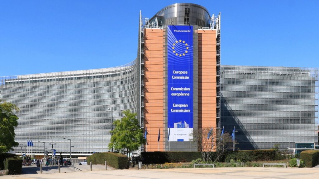 Petulant EU hints it won’t listen to Apple’s complaints