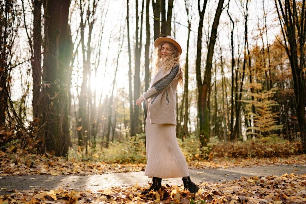 Friendsgiving Outfit Ideas: What to Wear for Style and Comfort