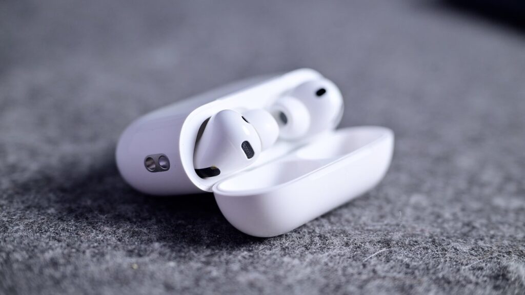 AirPods Pro 4, AirPods 5 rumored to get Apple Intelligence-enhanced cameras in 2026