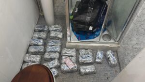 Find My on iPhone key to UK cops smashing major smartphone theft ring