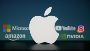 Apple leads global brands again while other companies chase shiny AI dreams