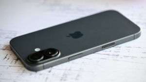 Solid state buttons may finally arrive on iPhone 20, after years of rumors