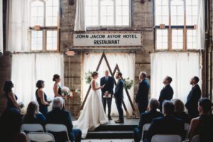 How & Where to Rent an Airbnb for a Wedding Venue in Oregon