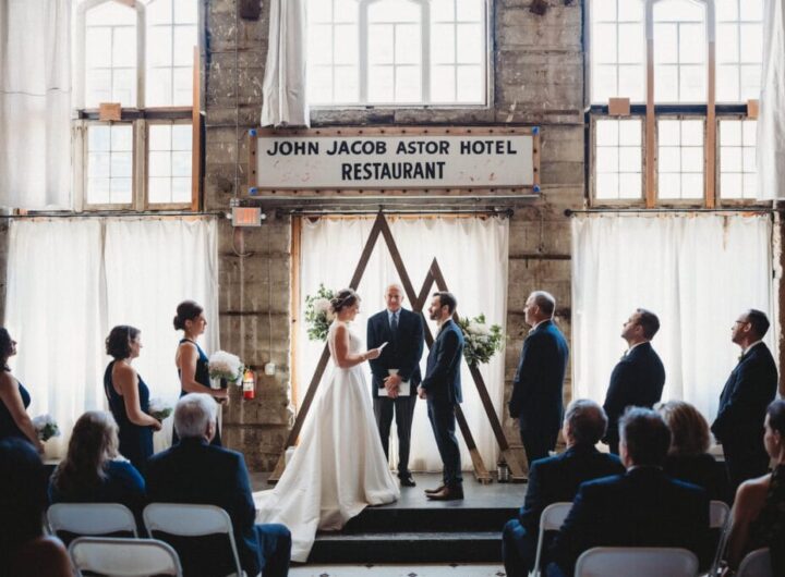 How & Where to Rent an Airbnb for a Wedding Venue in Oregon