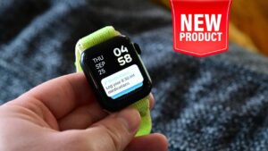 Save  on Apple Watch SE 3 during Amazon’s early Black Friday sale