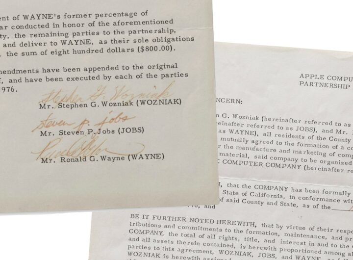 Apple’s 1976 formation papers could fetch  million at auction