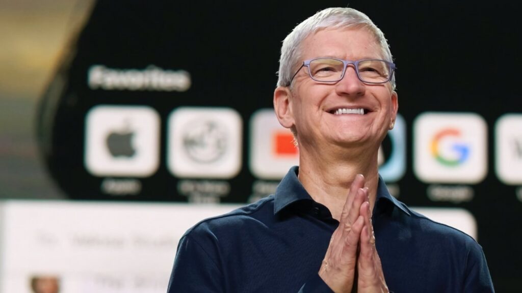 Tim Cook is only the seventh highest earning CEO in America