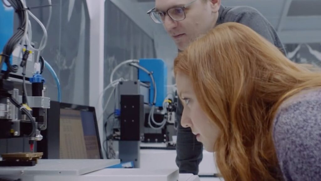 Apple Manufacturing Academy goes nationwide with new online training