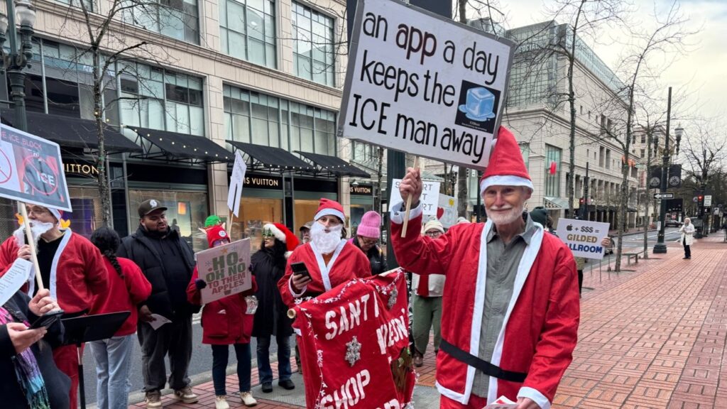 Apple’s removal of ICEBlock sees repeated protests at Portland Pioneer Place store