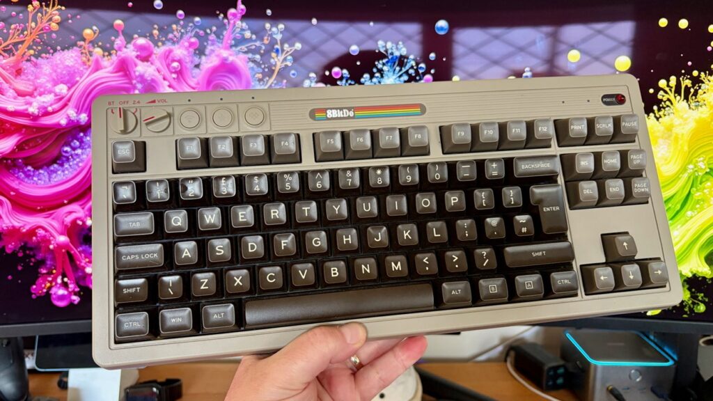 8Bitdo Retro C64 Mechanical Keyboard review: Nostalgia and features combined