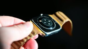 AliveCor takes another loss in ongoing Apple Watch sensor legal battle