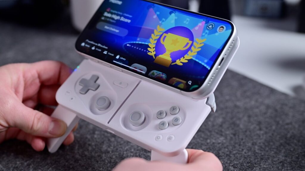 Mcon mobile gaming controller review: Compact design with premium feel