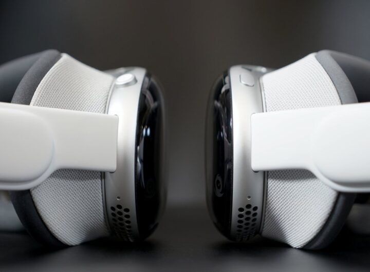 Analysts need Apple Vision Pro to be a flop, whether Apple considers it one or not