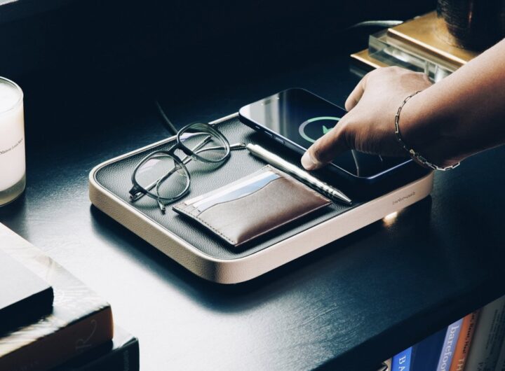 Charge your iPhone in style with Twelve South’s new Napa leather valet station
