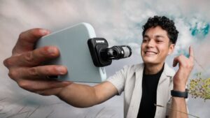 Shure’s MV88 Microphone revival plugs into iPhone USB-C port