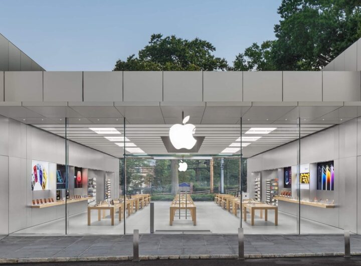 Crime blotter: Armed robbery, fairground iPads, and a fortune teller