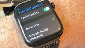 Apple under legal attack over fall detection tech