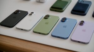 Analysts caught flat-footed as iPhone supply, not demand, capped growth