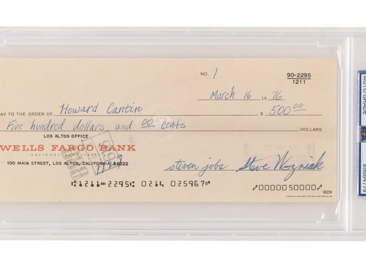 Very first Apple check & early Apple-1 motherboard sold for  million combined